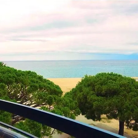 Beachfront Sea View, 75m Size And Parking * Platja d'Aro (Playa de Aro)
