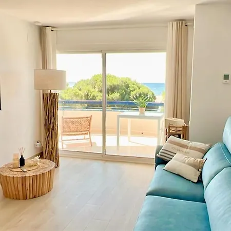 Beachfront Sea View, 75m Size And Parking Apartamento Platja d'Aro (Playa de Aro)