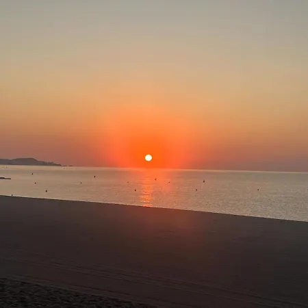 Beachfront Sea View, 75m Size And Parking