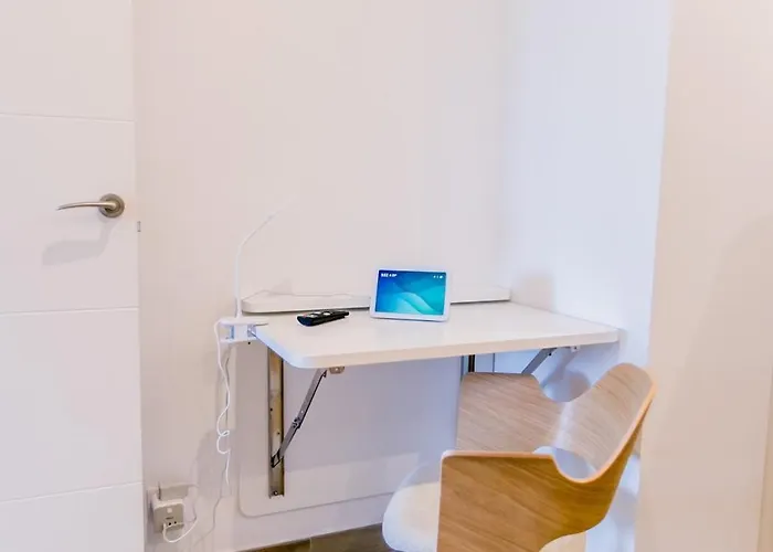 Beachfront Sea View, 75m Size And Parking *