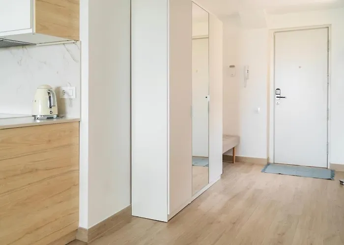 Beachfront Sea View, 75m Size And Parking *