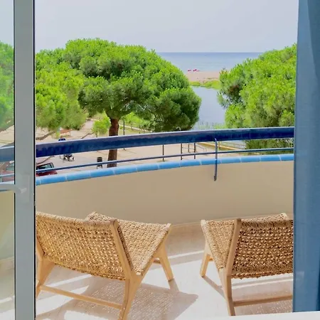 Beachfront Sea View, 75m Size And Parking פלטחה ד'ארו