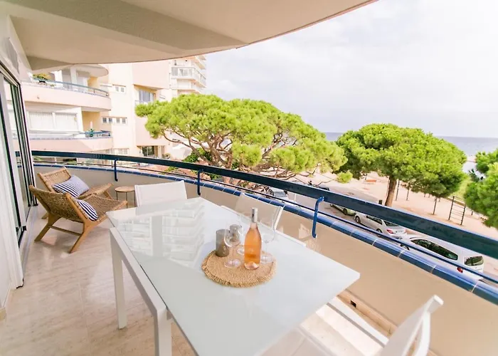 Beachfront Sea View, 75m Size And Parking *